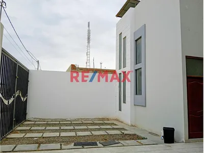 Vendo Dúplex De Estreno — ¡Moderno Y En Lugar Seguro! ,Residencial Los Altos Del Chipe Block A-05C Piura ,Área Total: 114.24 M2