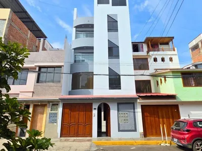 Alquiler de Departamento en Victor Larco Herrera - Trujillo 4 Dormitorios 