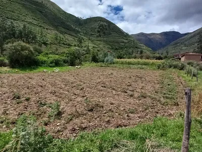 🌿 Terreno En Venta En Yanahuara – Valle Sagrado, Cusco