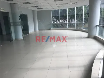 Edificio Multiproposito Equipado En Venta  En La Zona Mas Comercial De Miraflores