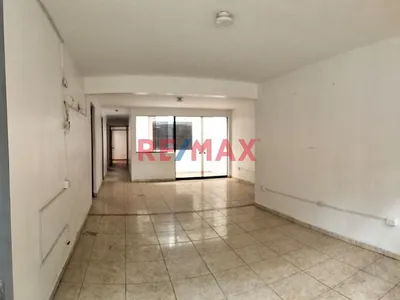 Vendo Departamento En Piso 1 Con Cochera Frente A Parque - El Alamo Callao