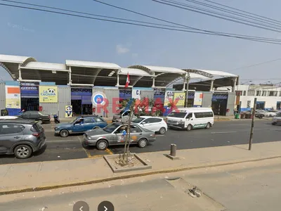 Stand Comercial En Venta - Dentro Del Cc. La Cachina !