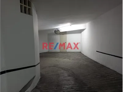 Se Vende 7 Depositos Cerca Al Malecon Cisneros