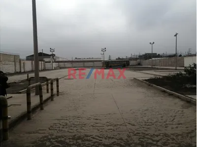 Se Vende Terreno Plano Ubicado En La Carretera Vieja Panamericana Sur Lt Km 40