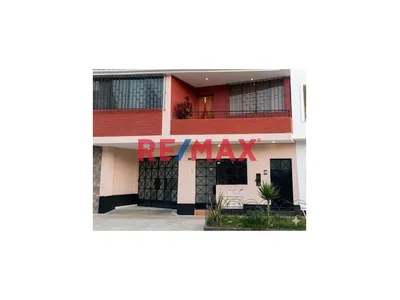 Alquiler Casa 160M2 - Urb.Peru - Smp