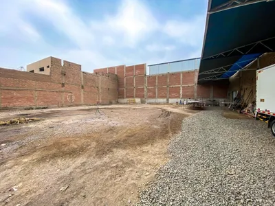 Venta de Terreno / Lote en - Lima 0 Dormitorio 