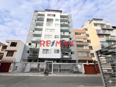 Departamento en venta · La Begonia Cuadra 1, Surquillo · 109 m², 3 dorm.