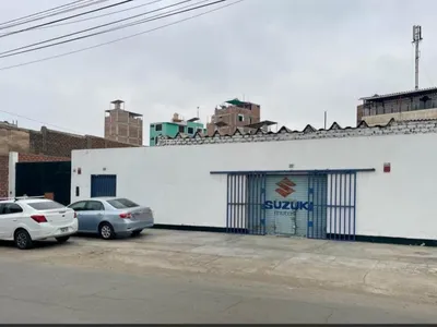 Venta de Local Comercial en Trujillo - Trujillo 8 Dormitorios 