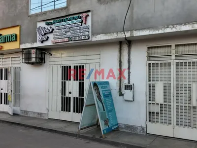 Local Comercial En El Agustino Frente Al Colegio José María Arguedas