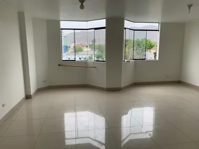 Alquiler de Local Comercial en La Molina - Lima 2 Dormitorios 