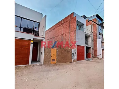 ¡Oportunidad De Inversión! Se Vende Terreno De 151M2 En Urb. San Isidro – Trujillo - $133,000