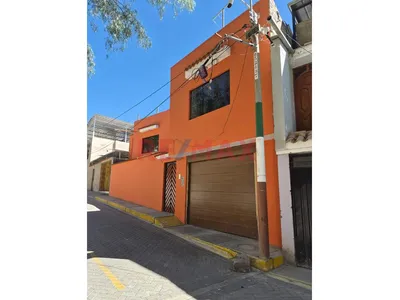 🏡✨ ¡Se Vende Hermosa Casa En Pueblo Cerro Verde - Uchumayo! ✨🏡