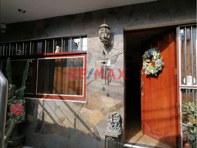 Se Vende Duplex ( 1Er Y 2Do Piso) En El Rimac