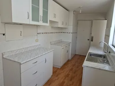 Venta de Departamento en Comas - Lima 3 Dormitorios 
