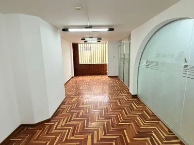 Alquiler de Oficina en Surquillo - Lima 0 Dormitorio 