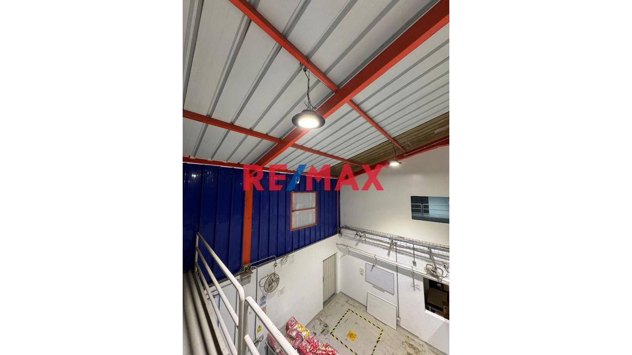 Se Alquila Local Industrial Con Nave