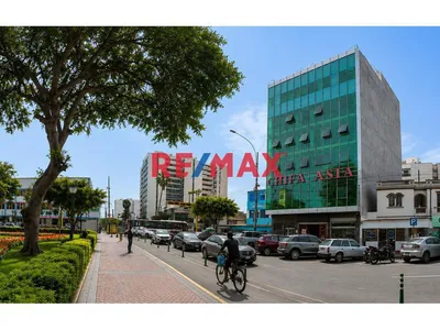 ¡Haz Despegar Tu Negocio! Amplio Local Comercial – 3.Er Piso Frente A Plaza Túpac Amaru, Magdalena Del Mar