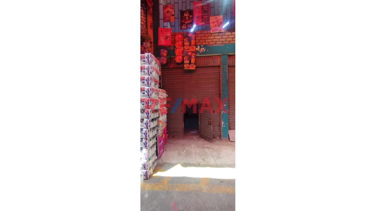 Vendo Local Comercial En  Mercado De Productores Fiori 2