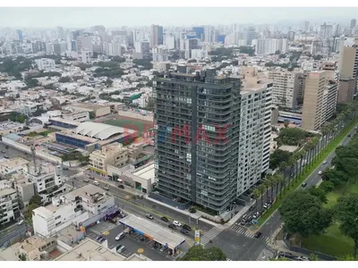 Venta · Departamento De Lujo En San Isidro – Estreno - Golf