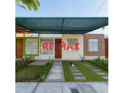 Casa En Venta En Urb. Los Huarangos Vii Etapa – Ica