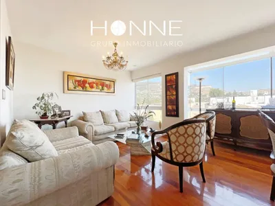Venta de Departamento en Santiago de Surco - Lima 4 Dormitorios