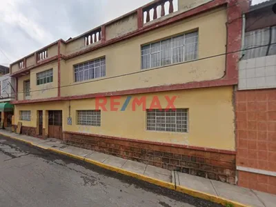 Venta De Casa Como Terreno - Cercado, Arequipa