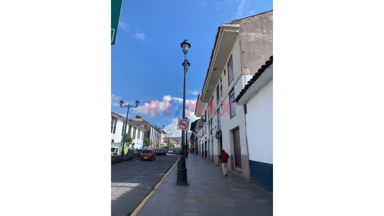 🏢 Oficina En Venta – Av. El Sol, Centro Histórico De Cusco 🏢