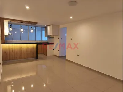 Se Alquila Departamento En El Rimac