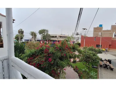 Alquilo Moderno Local En 2Do Piso De 43.92 Frente A Parque Huanchaco - Trujillo