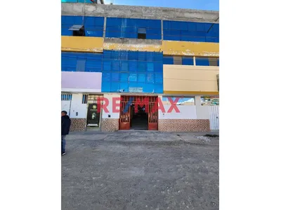 Local Comercial En Alquiler