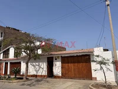Casa En Venta En Excelente Ubicación - 4 Dorm Alt Cdra 4 De Av Mcal Castilla - Surco