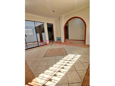 ¡Vive A Lo Grande En Cajamarca! Descubre La Casa Con Más Espacio Y Comodidad Del Mercado