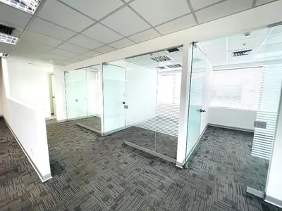 Venta de Oficina en San Isidro - Lima 8 Dormitorios 