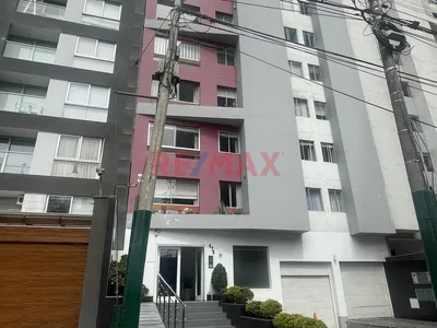 Amplio Departamento En Venta