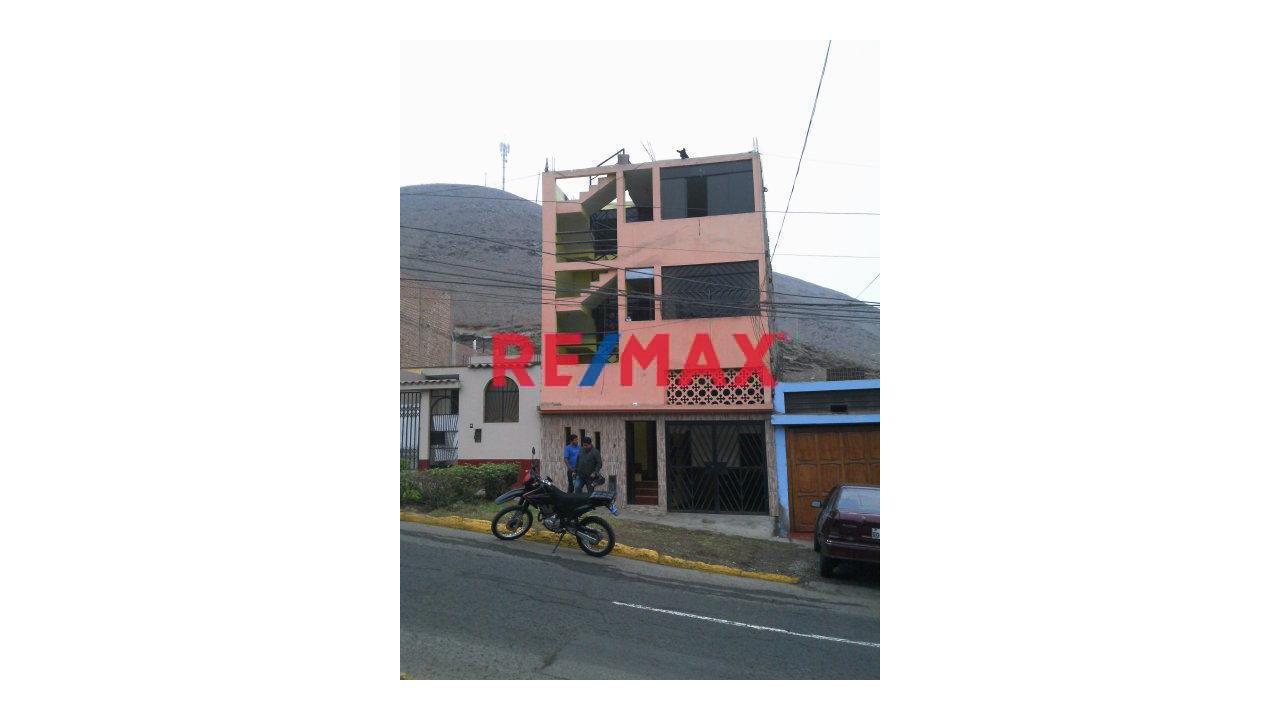 Venta De Edifio De 3 Pisos ,