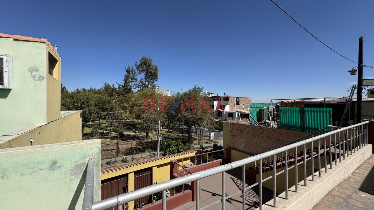 🏡 Oportunidad Casa En Venta Villa Eléctrica Frente A Parque