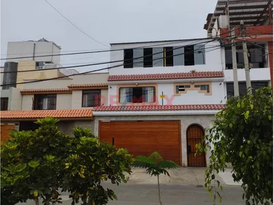 Venta De Hermosa Casa En Los Cedros De Villa