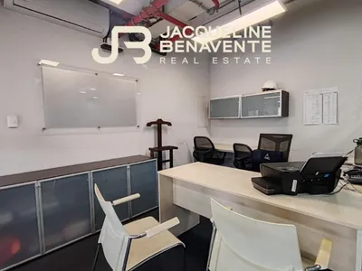 Venta de Oficina en Miraflores - Lima 0 Dormitorio 