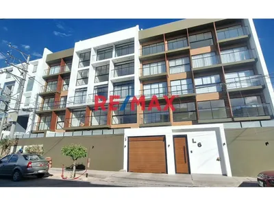 Alquiler De Departamento En Estreno - Sachaca, Arequipa