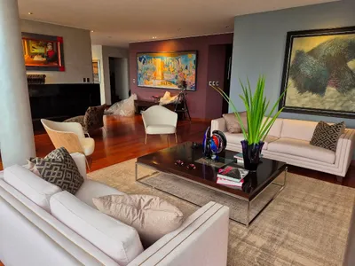 Venta de Departamento en San Isidro - Lima 4 Dormitorios