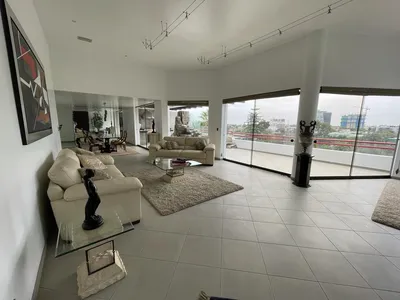 Departamento en venta · Jr Cruz del Sur 300, Santiago de Surco · 412 m², 4 dorm.