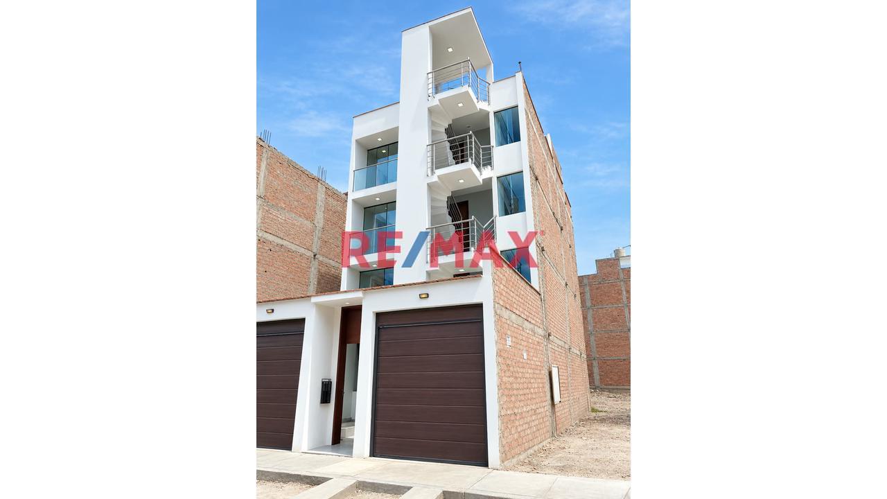 ¡Oportunidad De Inversión! Edificio Completo De 4 Departamentos Independizados En Carabayllo
