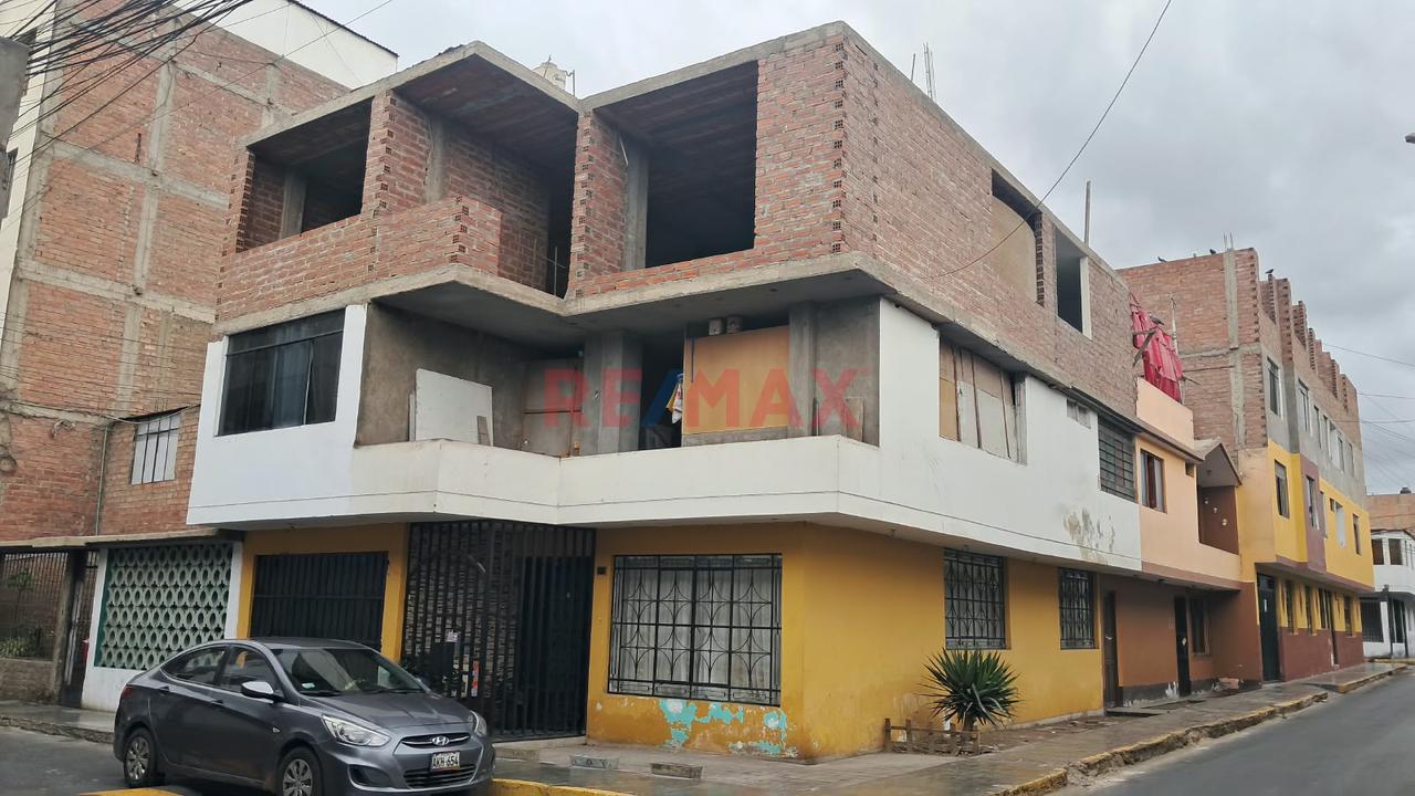 Venta De Casa Con Ocupantes Precarios En Urb. Albino Herrera En El Callao