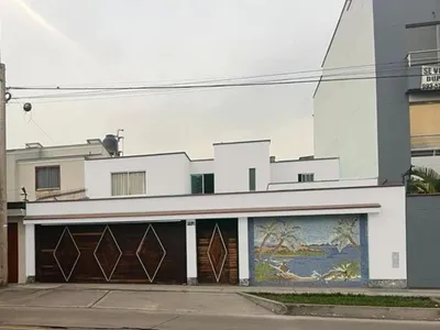 Venta de Casa en San Borja - Lima 4 Dormitorios
