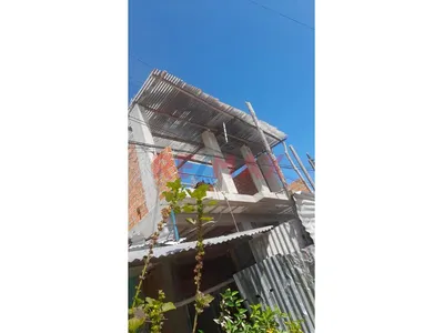 Terreno De 88.18 M² Con Construcción Avanzada En Venta – Iquitos | Ideal Para Proyecto Inmobiliario