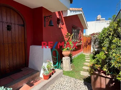 Se Vende Casa De Ensueño En La Parte Baja De Cayma