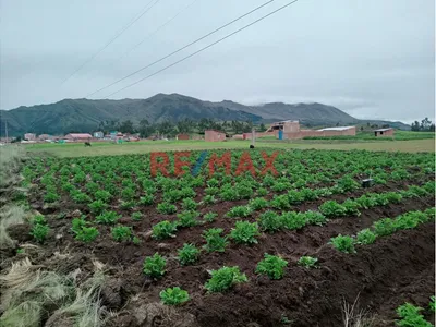 ¡Terreno Con Doble Frontis Cerca A La Laguna De Piuray, Chinchero, Urubamba!  🌟