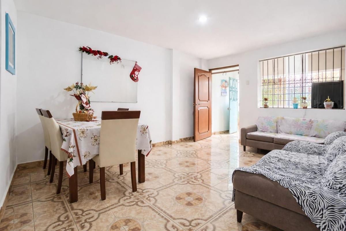 Venta de Casa en Villa María del Triunfo - Lima 3 Dormitorios 