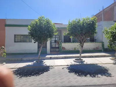 Venta de Casa en Cerro Colorado - Arequipa 3 Dormitorios 