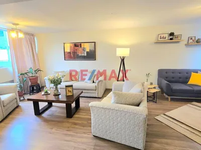 Venta Duplex 147.99M Remodelado En San Isidro, Rodeado De Parques Y Jardines! $159000